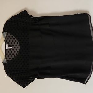 Elle Sheer S Black Top